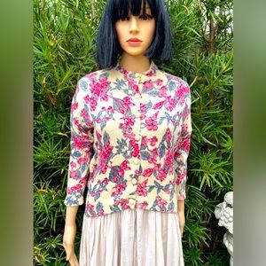 VINTAGE ELLIOT IMPORTS PINK FLORAL SWEATER